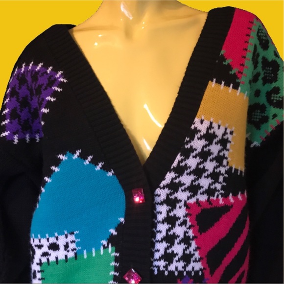 •🚫SOLD🚫 Lisa Frank Patchwork Cardigan 🌈🐾• - Picture 2 of 4